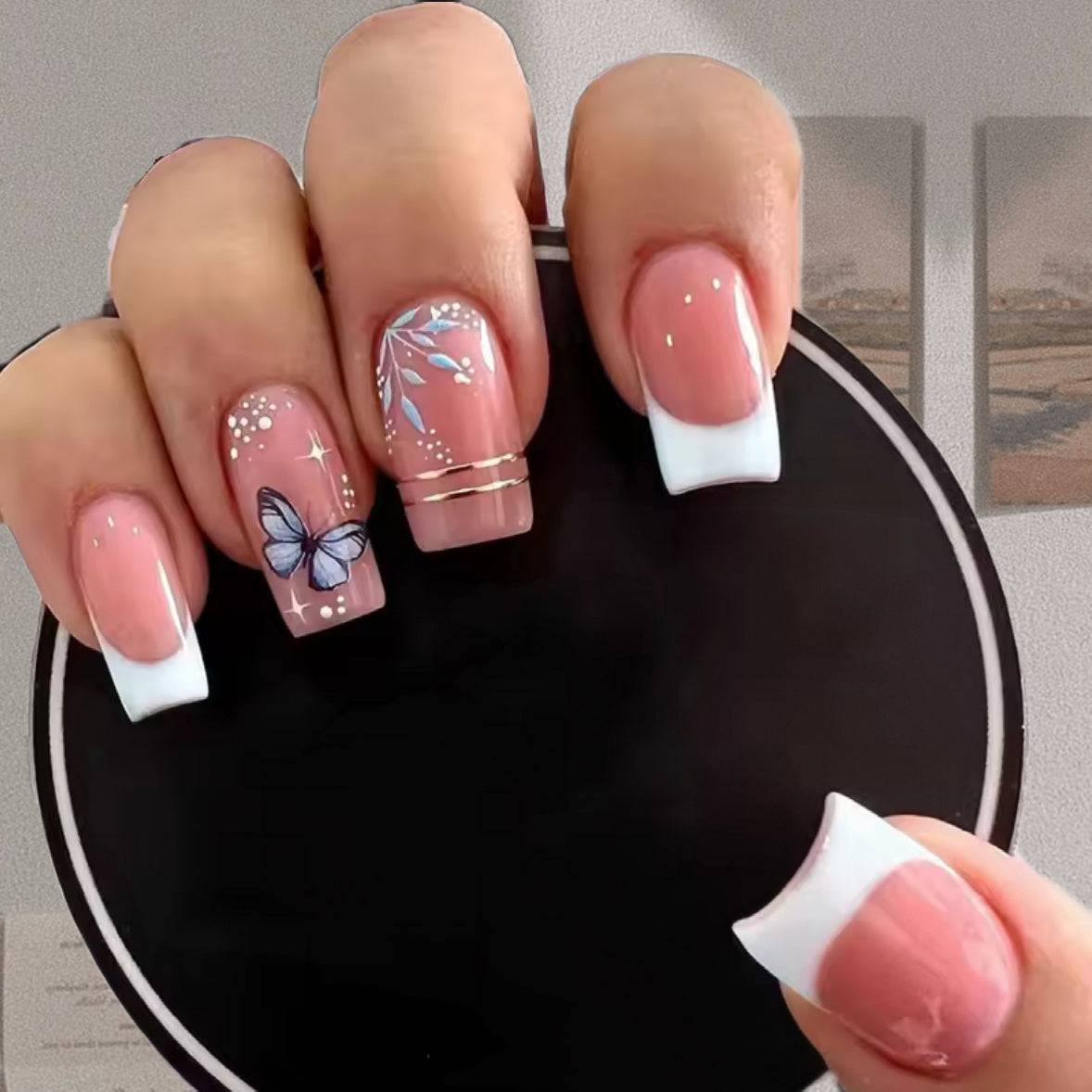 Faux ongles long - FRENCH PAPILLON